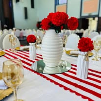 Red carnation table centrepiece